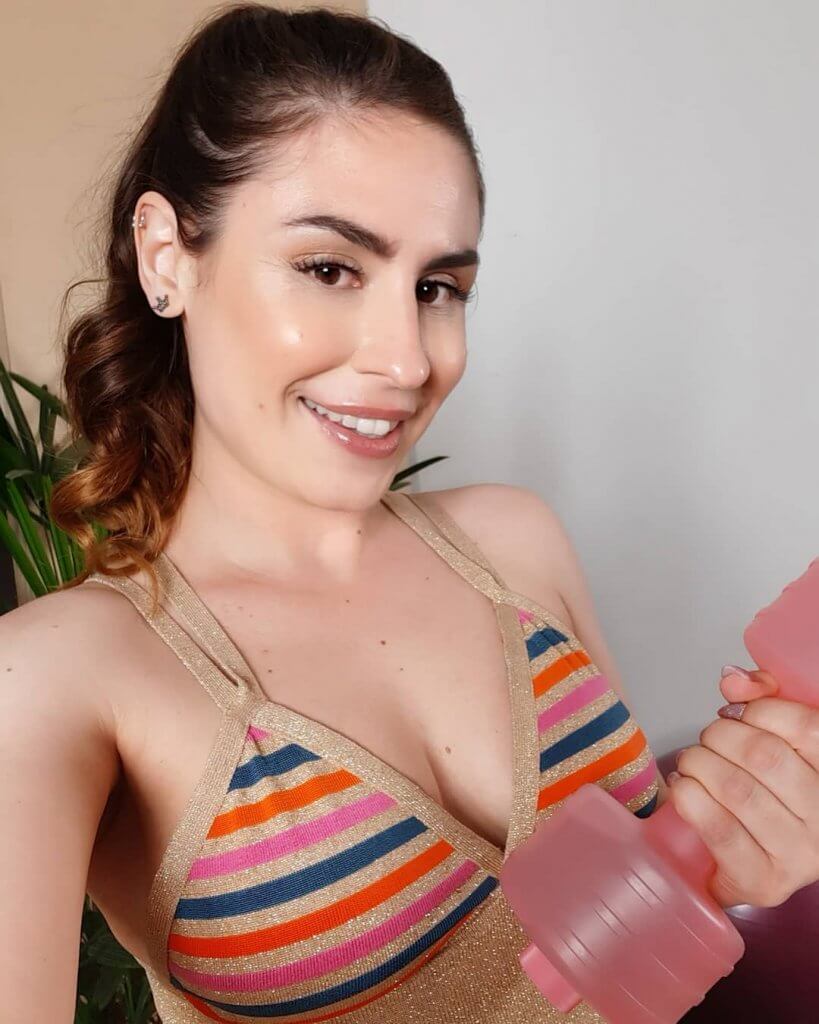 Emme White porno Prosa Secreta