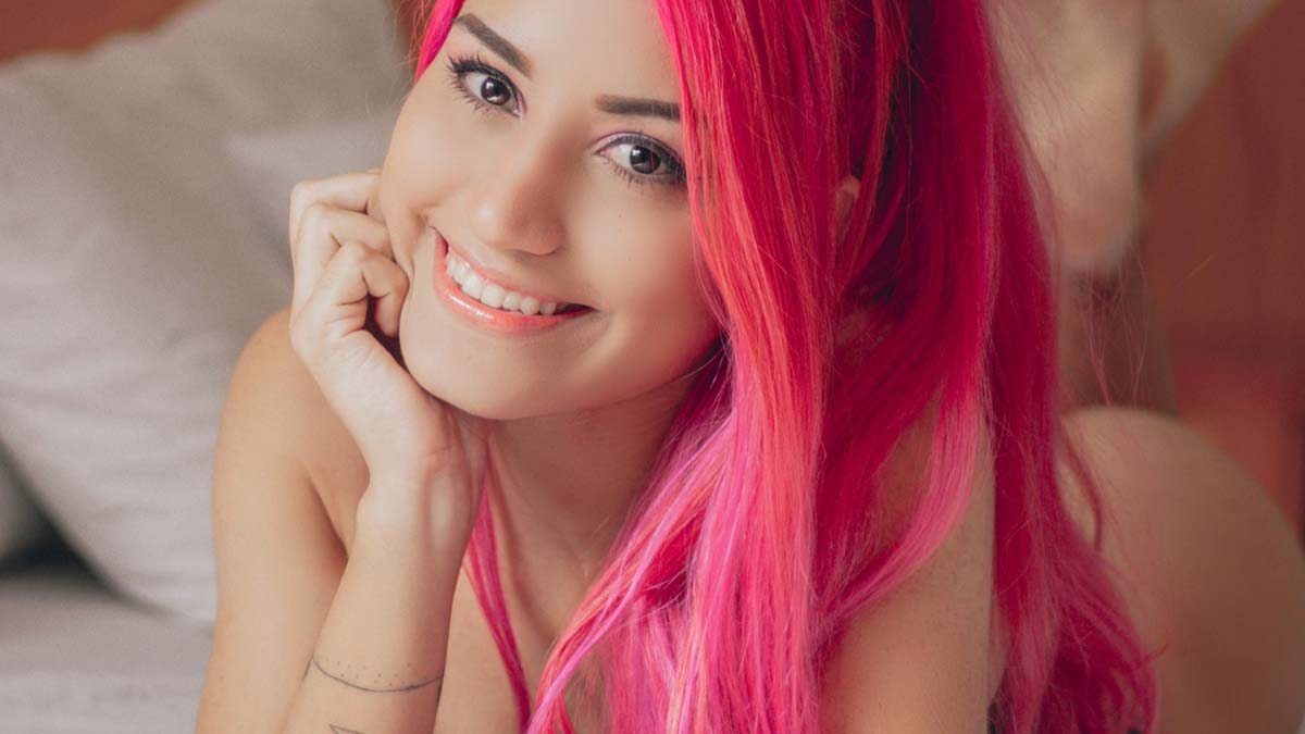 Cayra, a Raposinha encantadora