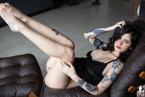 Bibi Suicide Girl