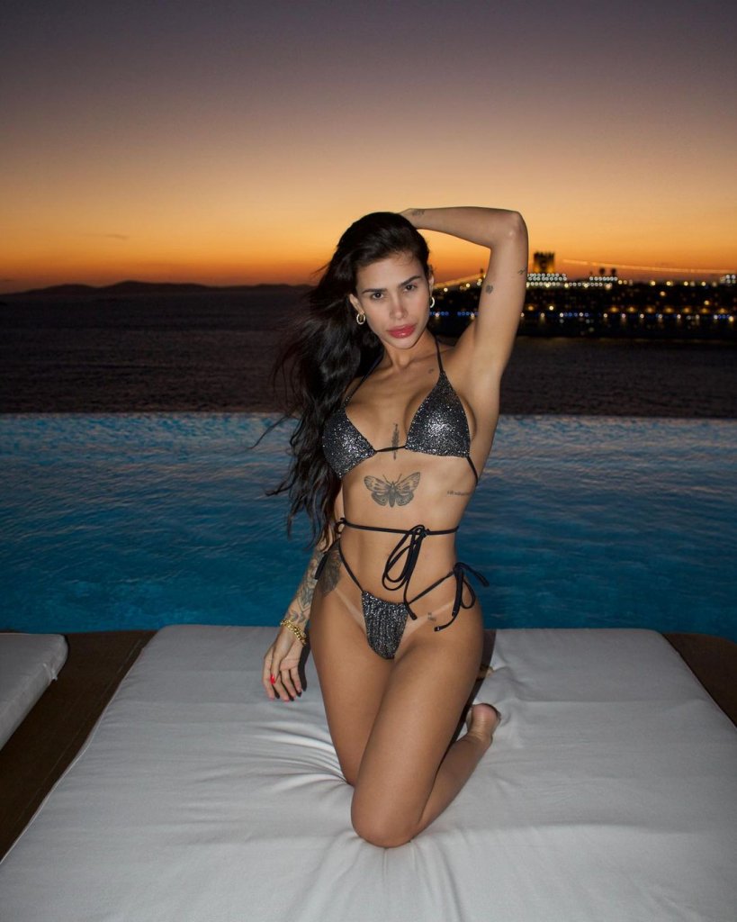 Ana Mosconi sexy