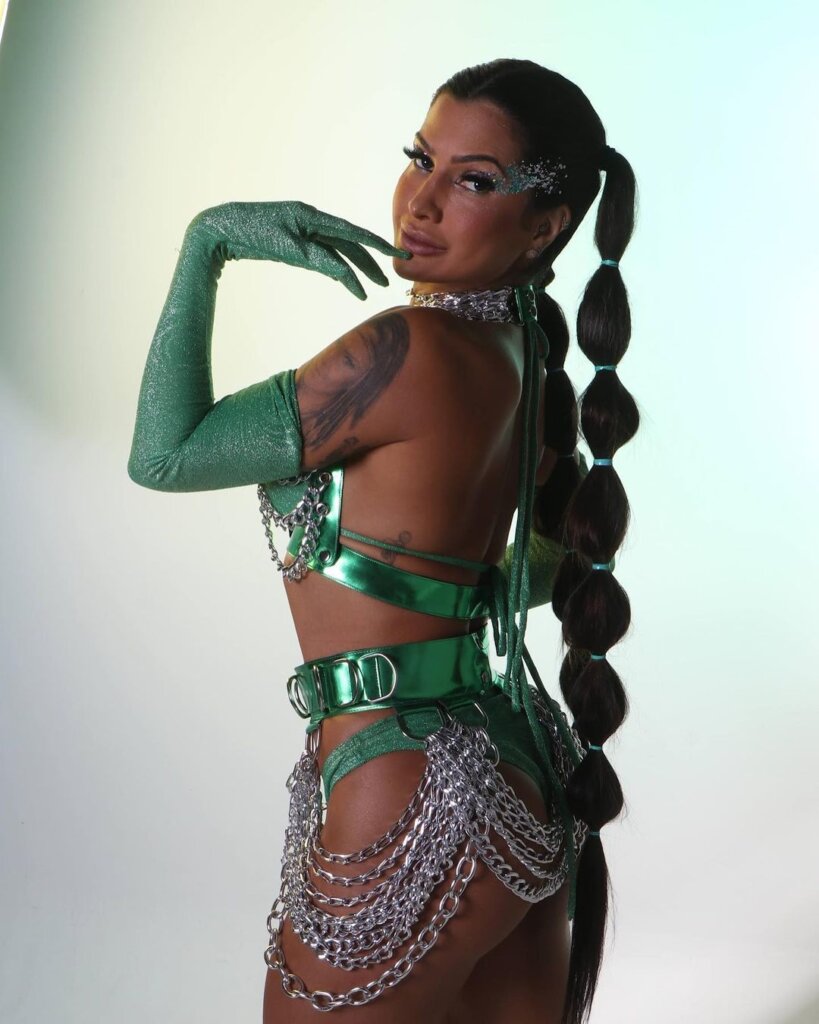 Marina Ferrari fotos e nudes pelada no onlyfans