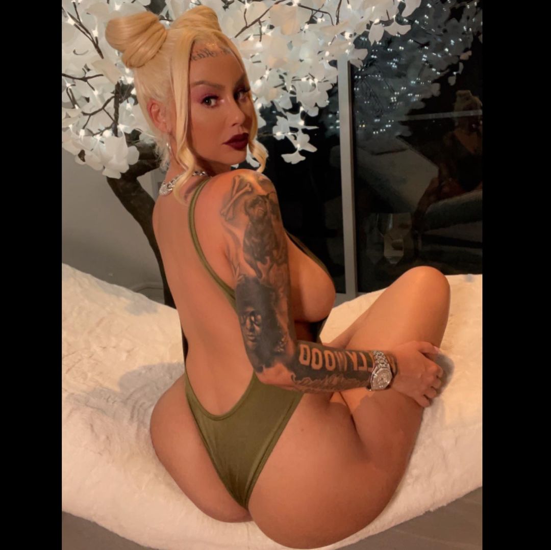 Amber Rose Onlyfans - Foto nude modelo pelada xxx +18 nudes
