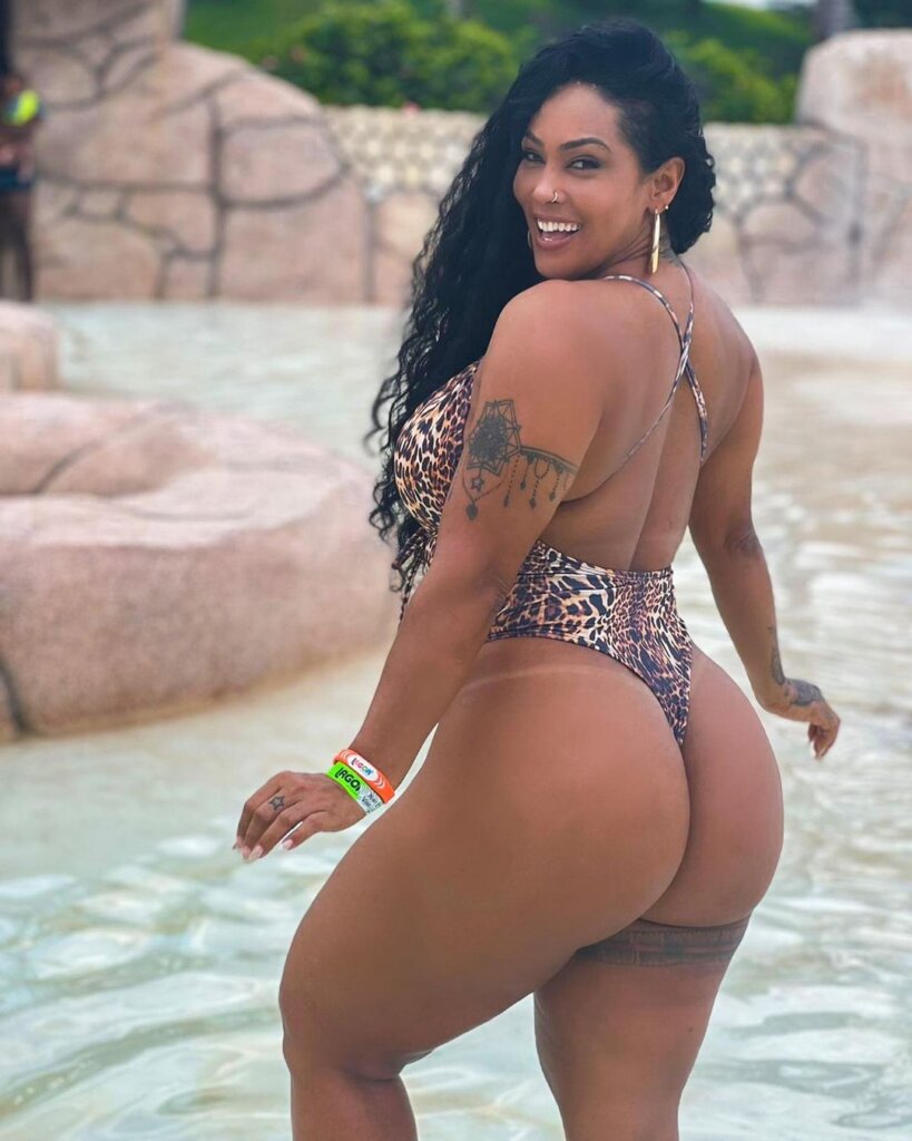 Rosiane Pinheiro nua Onlyfans