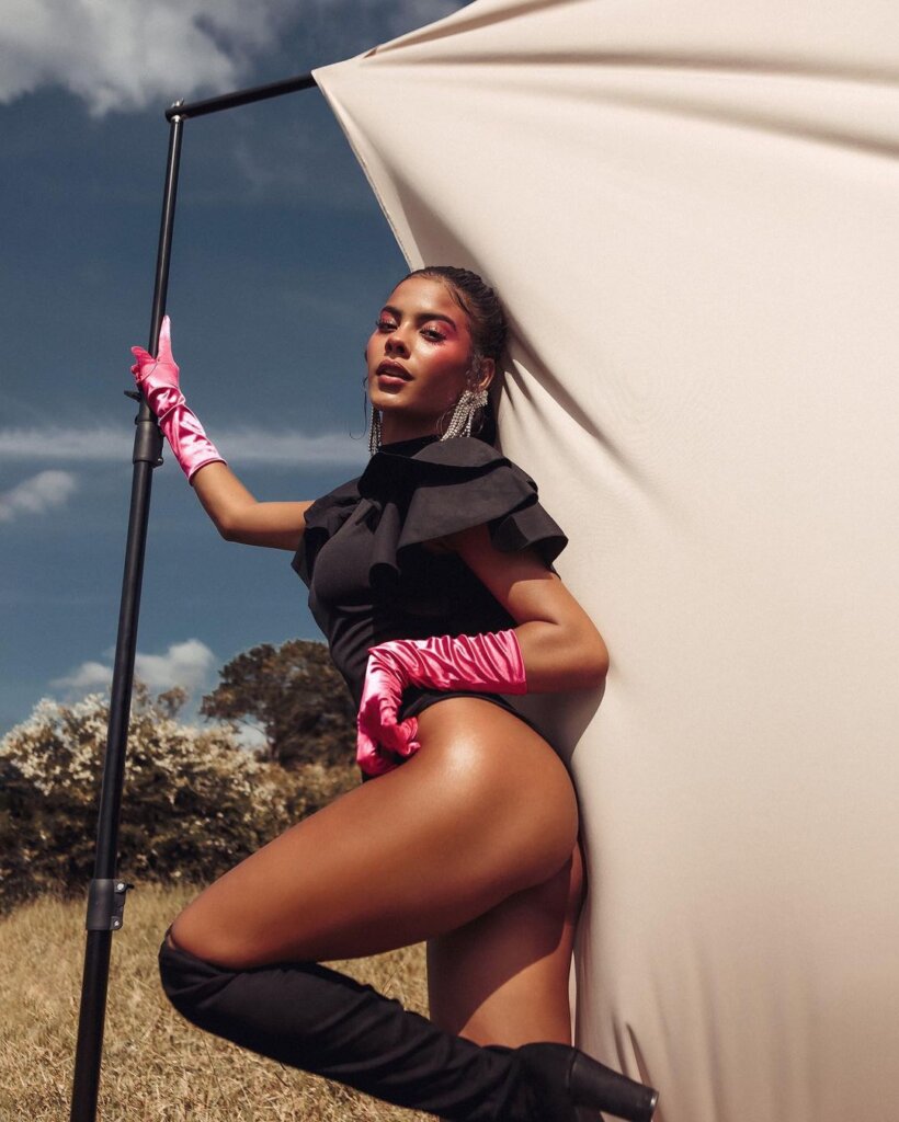 Bella Campos nudes