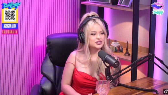 Giselle Bednarski fotos sexy e nudes