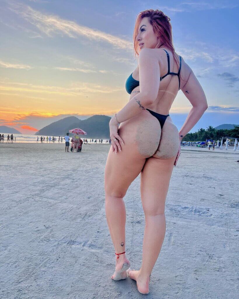 Jessica Patez rabuda gostosa e safada
