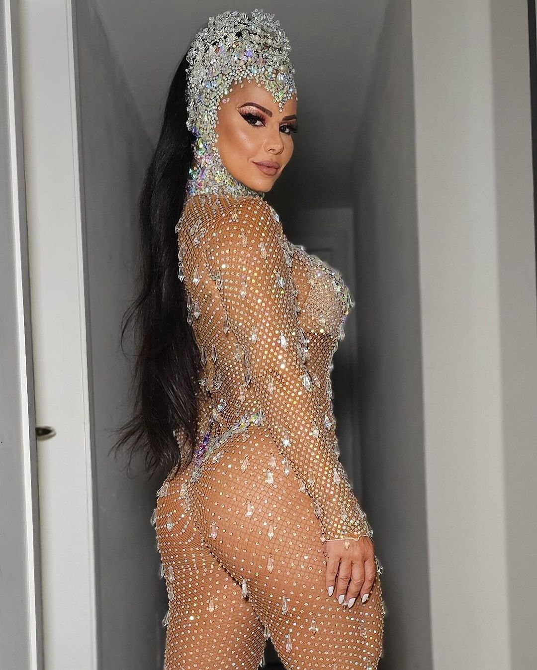 Viviane Araujo pelada - Fotos nudes gostosa carnaval nua Revista Sexy