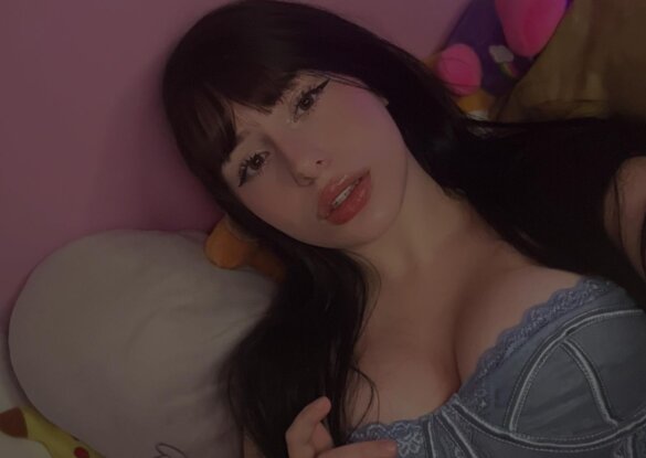 Behirayumi nude