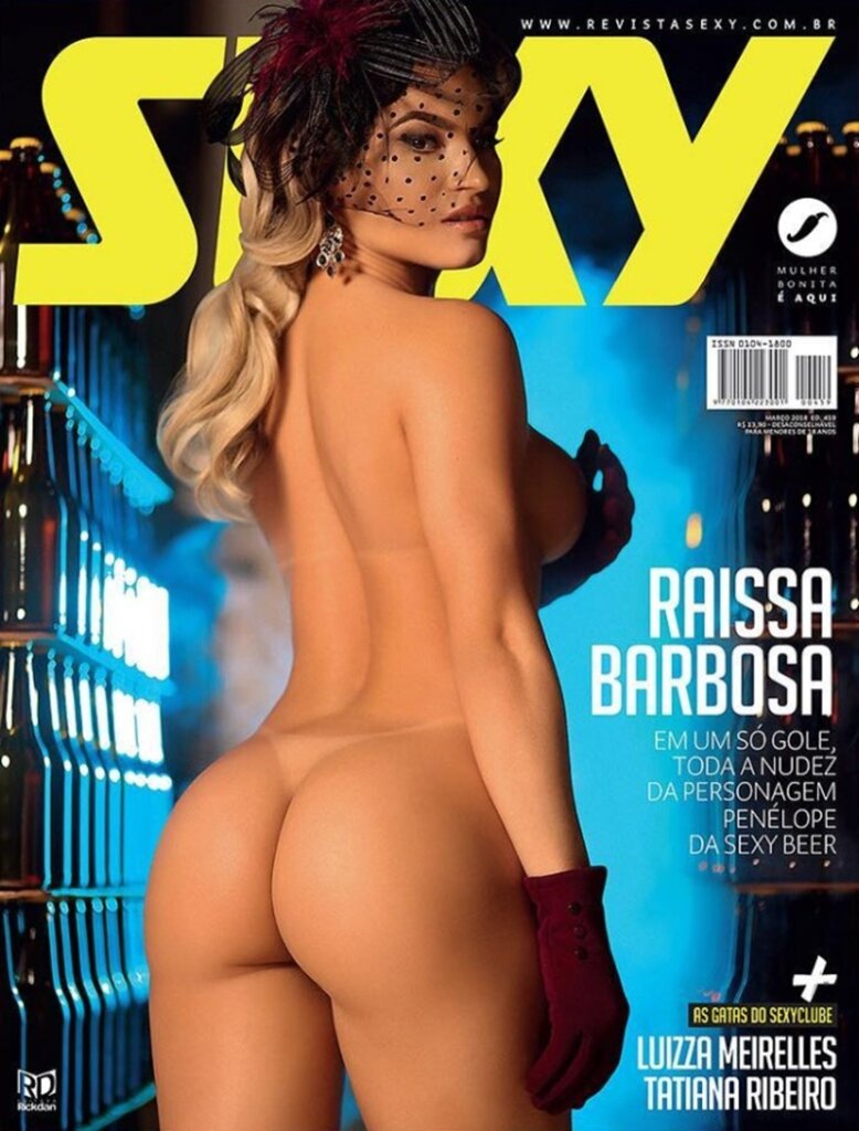 Raissa Barbosa nua em ensaio de estúdio