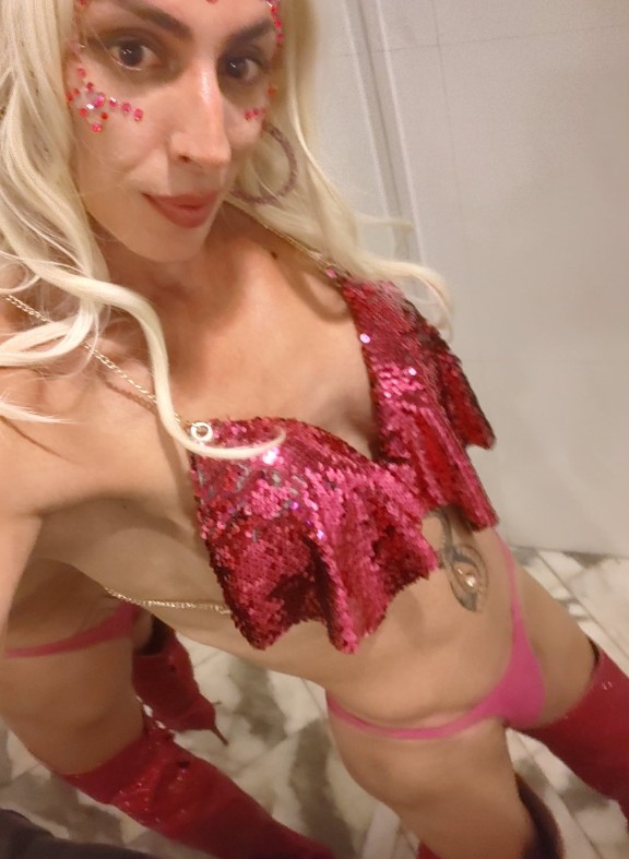Alexia Duucan, camgirl trans casada do Câmera Privê