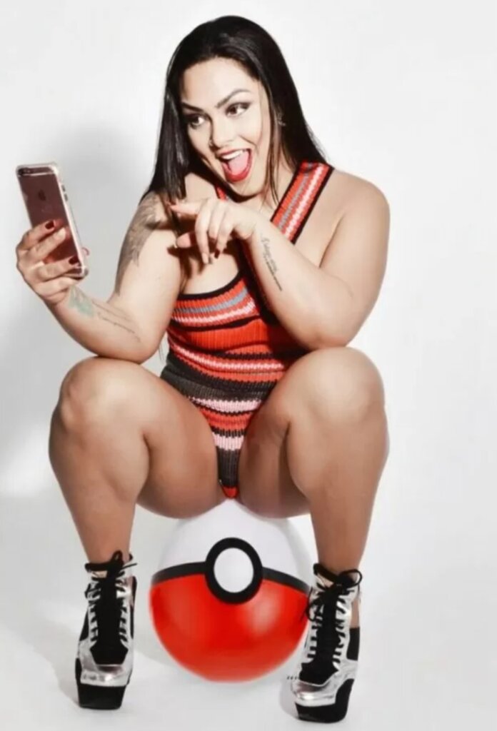 Modelo ensaio sexy