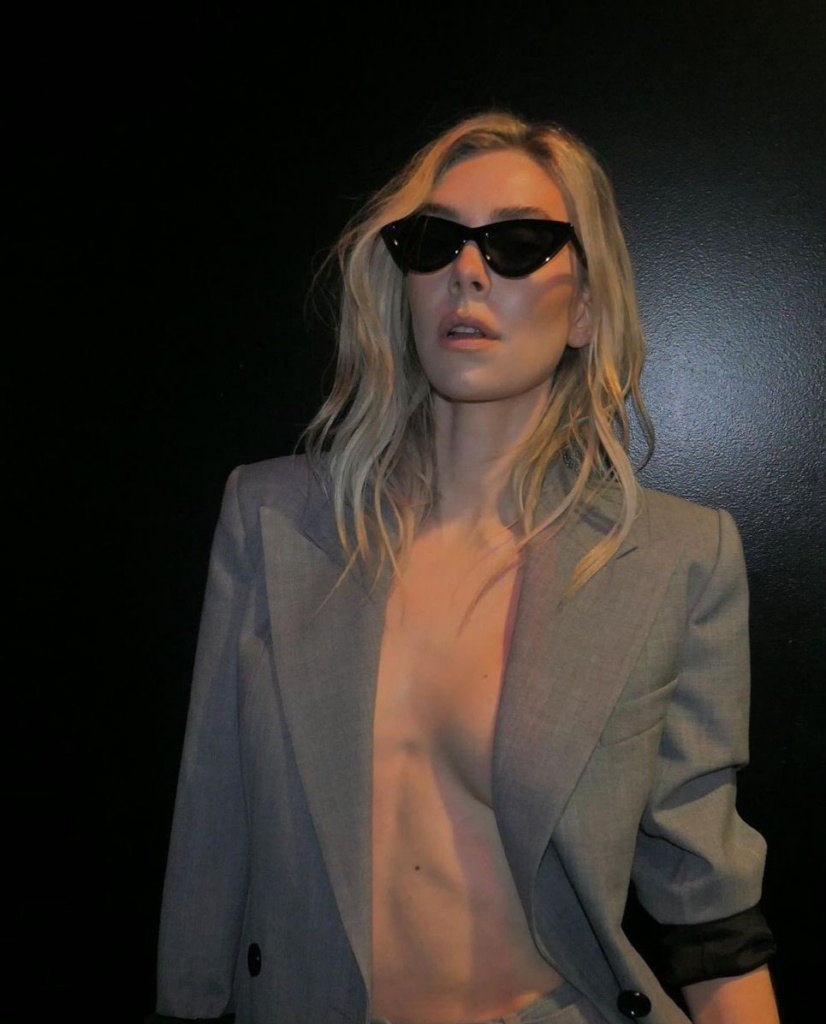Vanessa kirby nua pelada porno