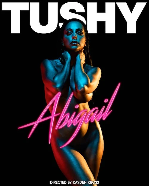 Capa de Abigail, filme adulto da Vixen premiado pela cinematografia de luxo.