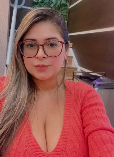 Geovanna Becker, camgirl de massagem nuru do Câmera Privê